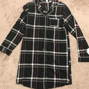 NWT Women’s Night Shirt